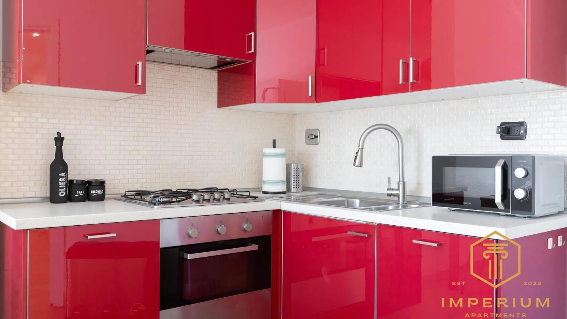 Imperium Deluxe Apt - 300Mt To Metro B, 3 Bedrooms, Panoramic View, A-C Rome 0*,