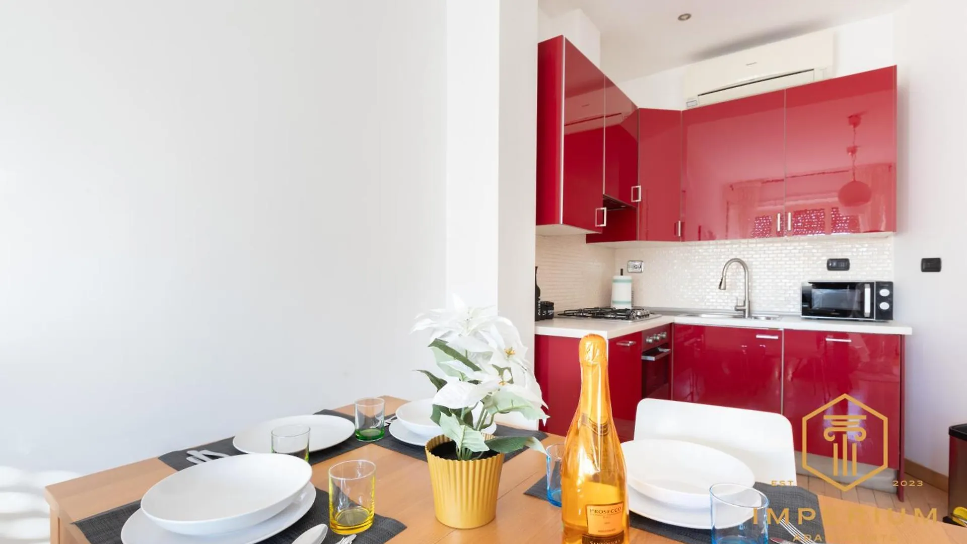 Imperium Deluxe Apt - 300Mt To Metro B, 3 Bedrooms, Panoramic View, A-C Rome