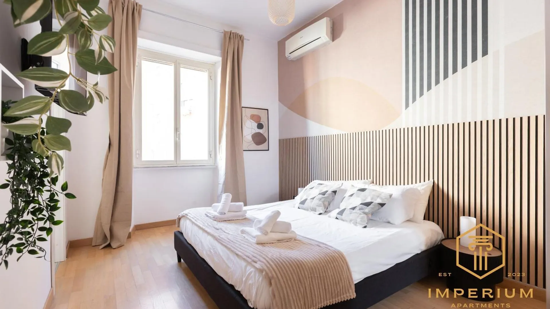 Imperium Deluxe Apt - 300Mt To Metro B, 3 Bedrooms, Panoramic View, A-C Rome Apartment